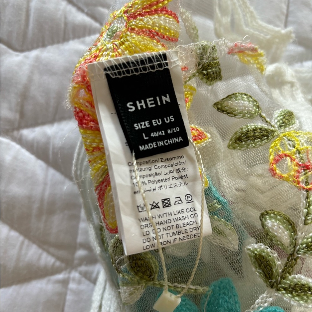 Sheer Top - Size L - Picture 5 of 5